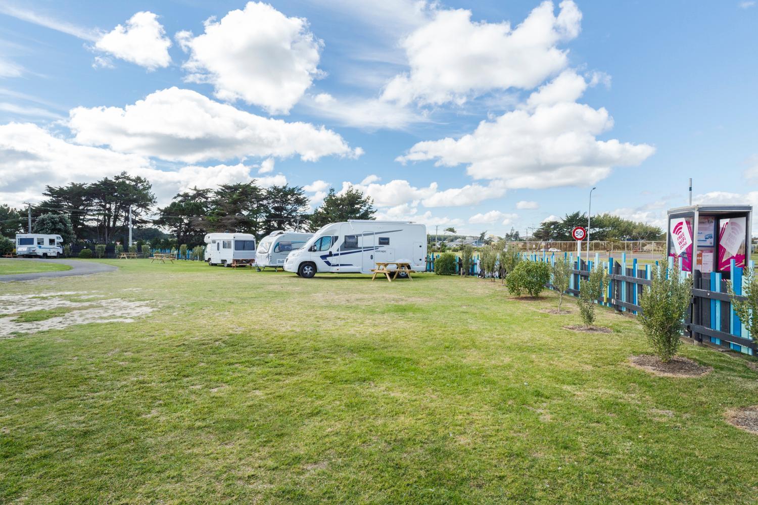 Foxton Beach Holiday Park מראה חיצוני תמונה